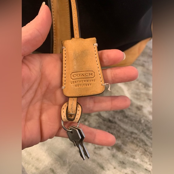 vintage Coach 2003 canvas and leather large tote - Picture 6 of 12